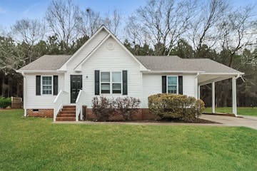 109 Oak Park Drive Benson, NC 27504